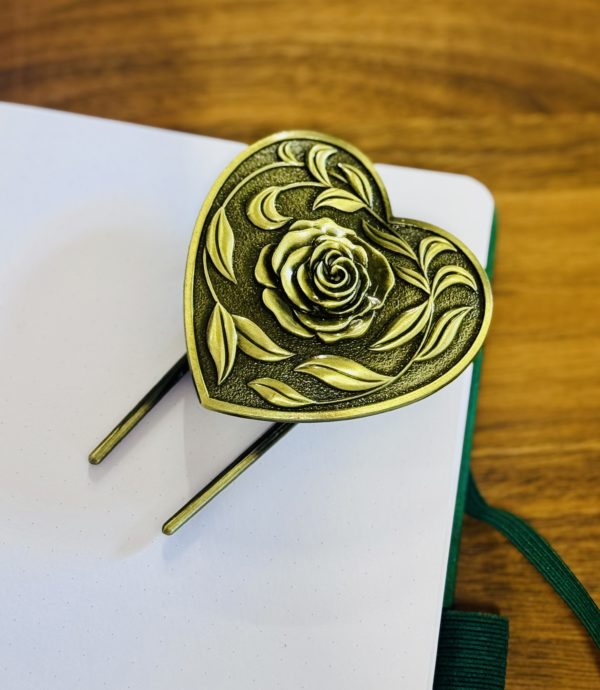 Heart Vintage Metal Journal Clip - Image 2
