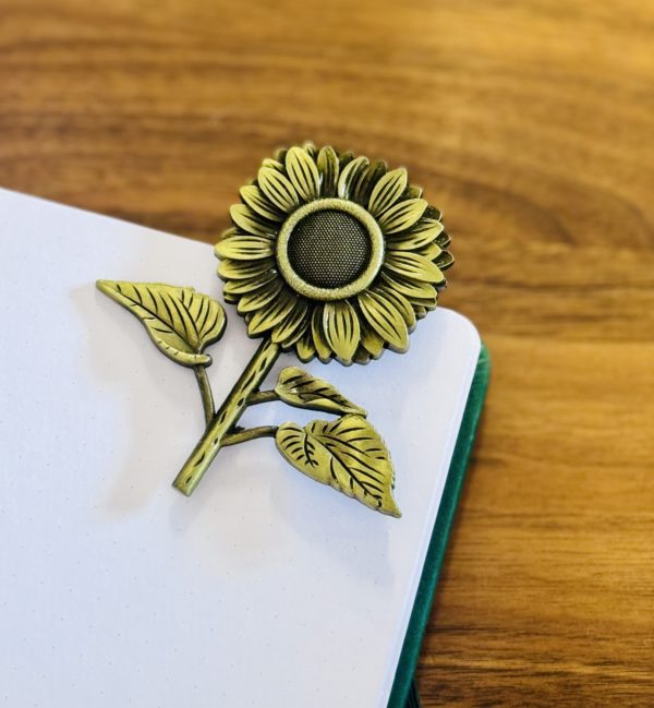 Sunflower Vintage Metal Journal Clip
