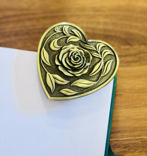 Heart Vintage Metal Journal Clip