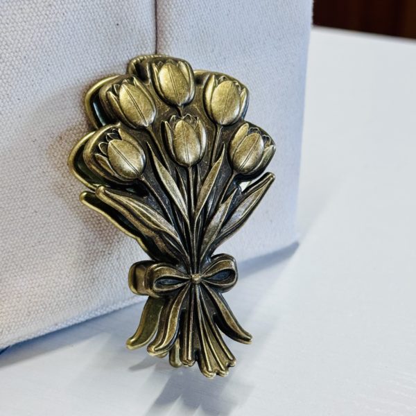 Tulip Bunch Journal Clip