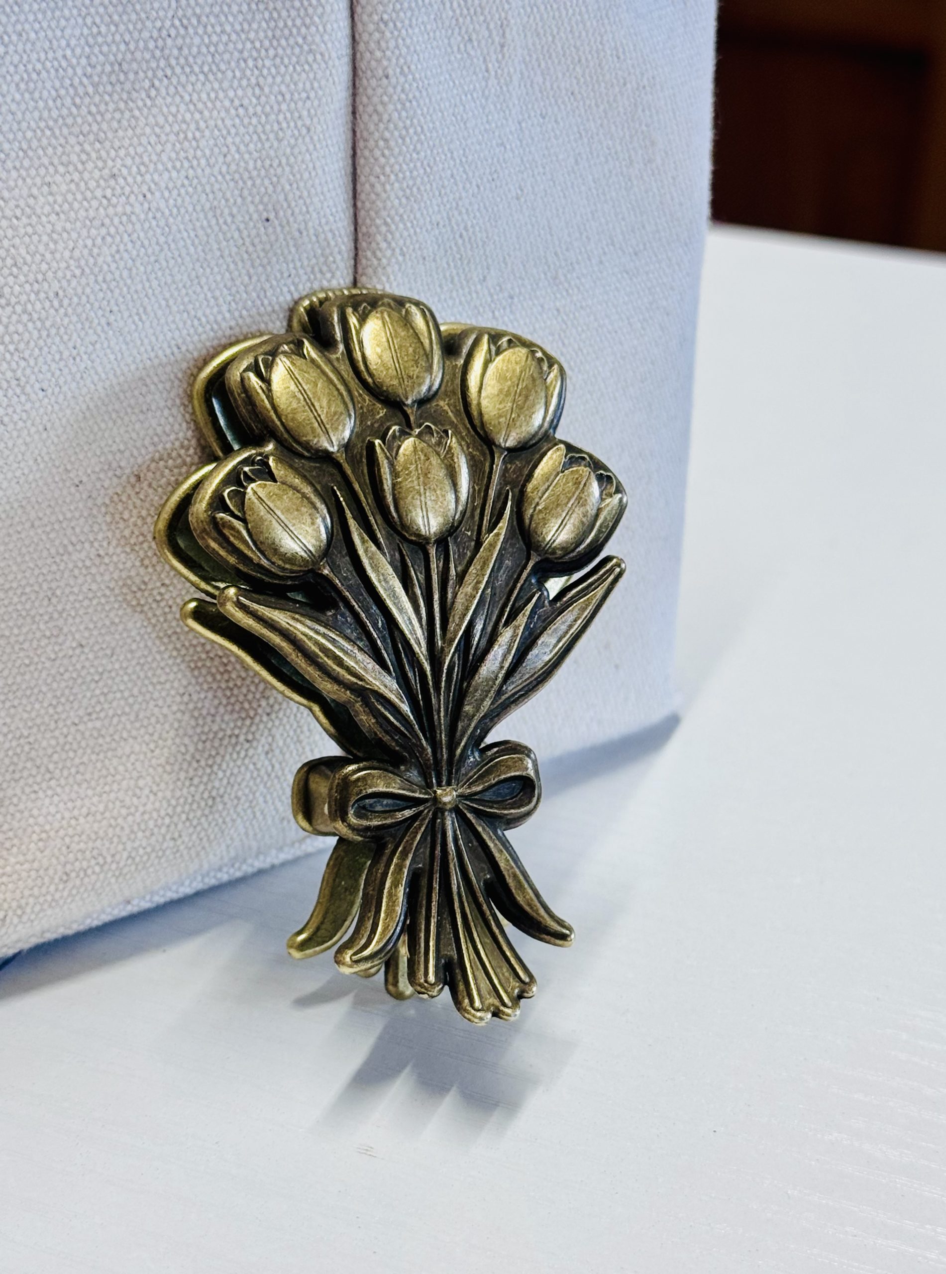 Tulip Bunch Journal Clip